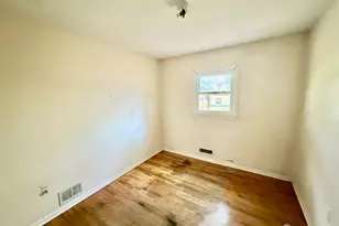 134 9th St, Piscataway Township, NJ 08854 - Photo 8
