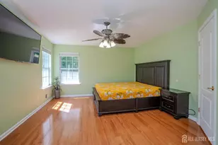 16 Hawthorne Rd, North Brunswick Township, NJ 08902 - Photo 26