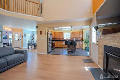 16 Hawthorne Road, North Brunswick Township, NJ 08902 - Photo 10
