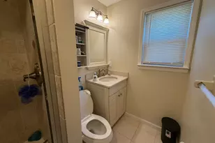 911 Yorkshire Dr, Flemington, NJ 08822 - Photo 8