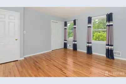 6 Dana Court, South Brunswick Township, NJ 08540 - Photo 18