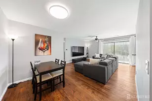 2706 Lighthouse Ln, Sayreville, NJ 08859 - Photo 4