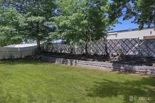 22 Webb Dr, Fords, NJ 08863 - Photo 10