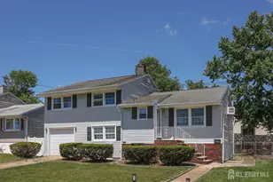 22 Webb Dr, Fords, NJ 08863 - Photo 1