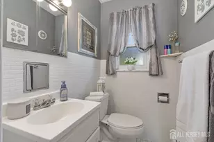 9 Washington Ave, Kearny, NJ 07032 - Photo 6