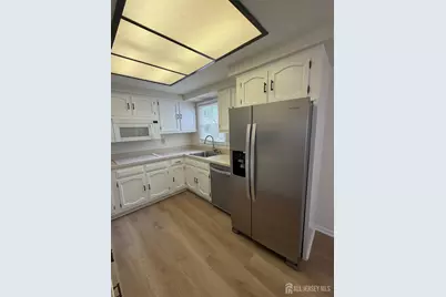493-B Somerset Lane, Monroe Township, NJ 08831 - Photo 6