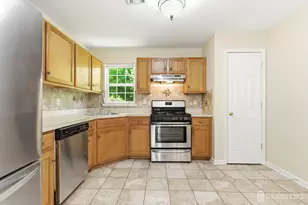 141 Forest Dr, Piscataway Township, NJ 08854 - Photo 8