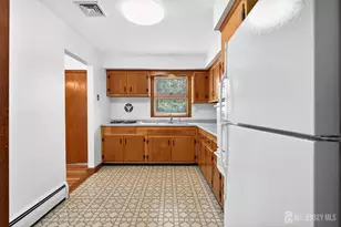 56 Whitman St, Carteret, NJ 07008 - Photo 14