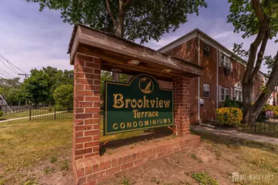 289 Main Street #14M, Spotswood, NJ 08884 - Photo 1