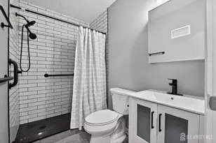 440 3rd St, Dunellen, NJ 08812 - Photo 16