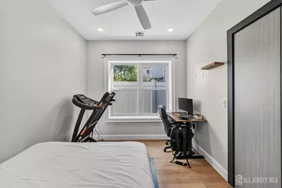 414 New York Avenue #1, Jersey City, NJ 07307 - Photo 20