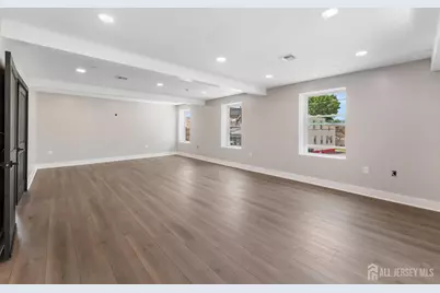 74 Main Street, Woodbridge Township, NJ 07095 - Photo 8