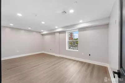 74 Main Street, Woodbridge Township, NJ 07095 - Photo 10