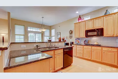 3 Crooked Stick Place, Monroe Township, NJ 08831 - Photo 10