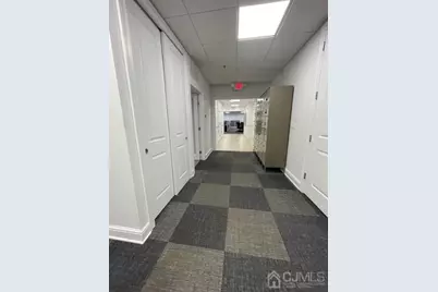 7-10 Wills Way #7-10, Piscataway Township, NJ 08854 - Photo 6