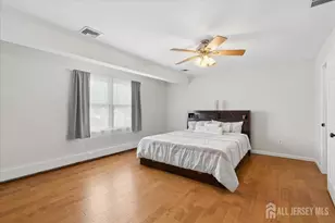 45 Walnut St, Edison, NJ 08817 - Photo 14