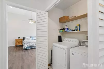 45 Walnut Street, Edison, NJ 08817 - Photo 20