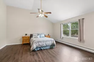 45 Walnut St, Edison, NJ 08817 - Photo 16