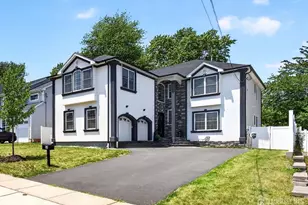 51 Runyon Ave, Edison, NJ 08817 - Photo 4
