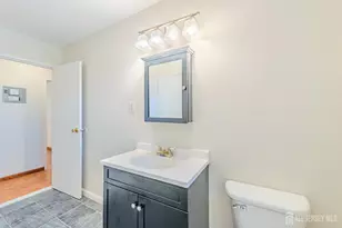 93 Fox Rd, Edison, NJ 08817 - Photo 22