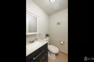 2 Park Terrace, North Brunswick Township, NJ 08902 - Photo 12