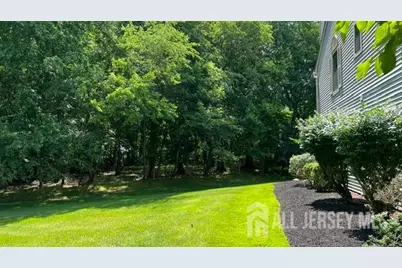 140 Wyndham Place, Robbinsville, NJ 08691 - Photo 26