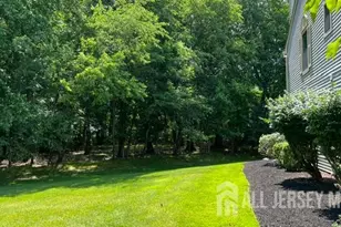 140 Wyndham Pl, Robbinsville, NJ 08691 - Photo 26