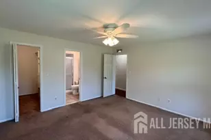 140 Wyndham Pl, Robbinsville, NJ 08691 - Photo 16