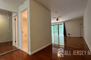 140 Wyndham Pl, Robbinsville, NJ 08691 - Photo 2