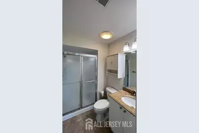 140 Wyndham Place, Robbinsville, NJ 08691 - Photo 18
