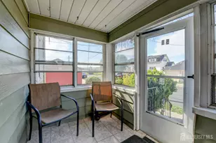 51 Jeanette St, Carteret, NJ 07008 - Photo 8