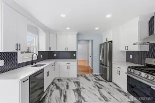 22 Edward St, East Brunswick Township, NJ 08816 - Photo 20