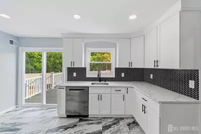 22 Edward Street, East Brunswick Township, NJ 08816 - Photo 18