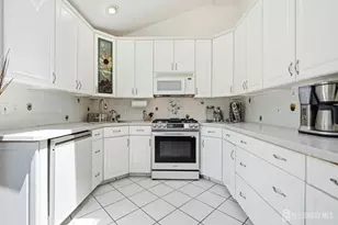 203 Central Ave, Edison, NJ 08817 - Photo 10
