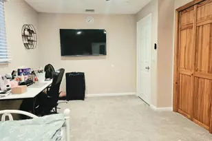 35 Clark Ave, Edison, NJ 08817 - Photo 32