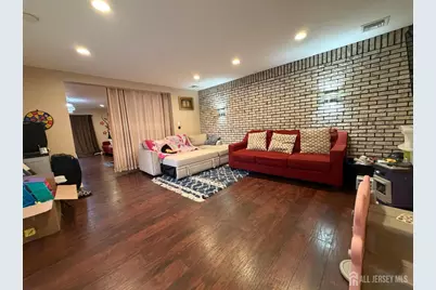 35 Clark Avenue, Edison, NJ 08817 - Photo 8