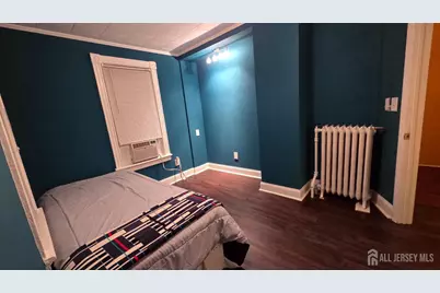 26 Harvey Street, New Brunswick, NJ 08901 - Photo 24