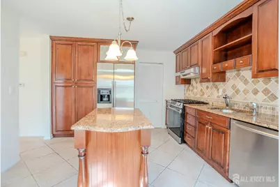118 Copeley Way, North Brunswick Township, NJ 08902 - Photo 4