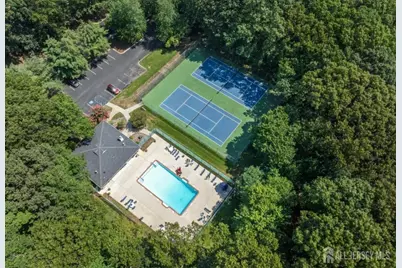 390 McDowell Dr, East Brunswick Township, NJ 08816 - Photo 12
