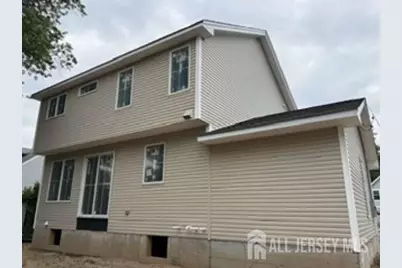 86 Essex Avenue, Metuchen, NJ 08840 - Photo 2