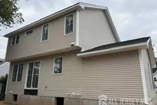 86 Essex Ave, Metuchen, NJ 08840 - Photo 2