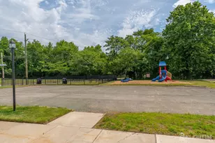 517 Cricket Ln, Woodbridge Township, NJ 07095 - Photo 16