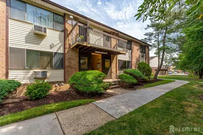 517 Cricket Lane, Woodbridge Township, NJ 07095 - Photo 14