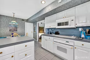 29 Ormont Ln, Matawan, NJ 07747 - Photo 8