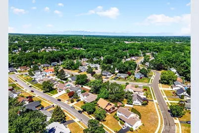 29 Ormont Lane, Matawan, NJ 07747 - Photo 32