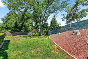 29 Ormont Ln, Matawan, NJ 07747 - Photo 22