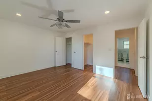 42 York Dr, Edison, NJ 08817 - Photo 22