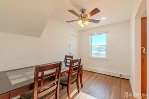 42 York Dr, Edison, NJ 08817 - Photo 10