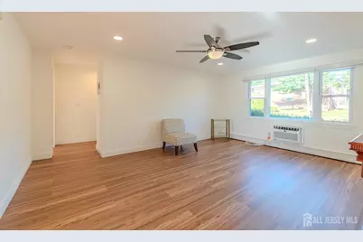 [Address not provided], Edison, NJ 08817 - Photo 8