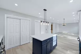 10-B Delar Pkwy, Franklin Township, NJ 08823 - Photo 6